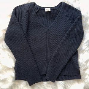Abercrombie & Fitch Black V-Neck Sweater